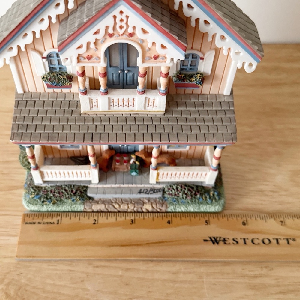Brian Baker Martha’s Vineyard Cottage Wall Mantel Sculpture Hand Painted Vintage - Picture 12 of 16